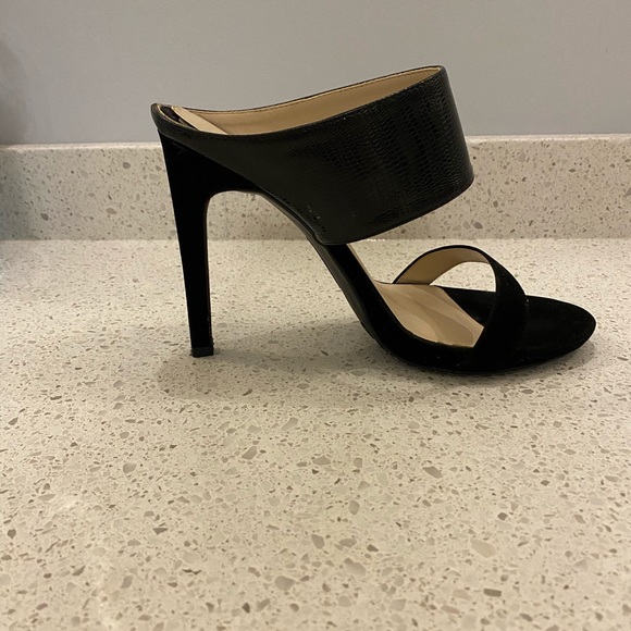 Black Formal Sandals - Picture 2 of 2